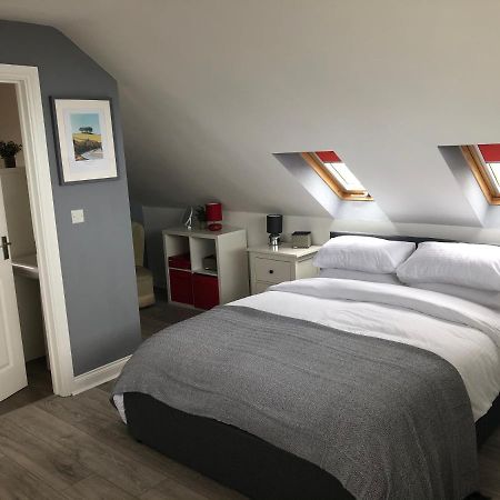 Six By The Sea - 2 Bed House - A Little Something For Everyone Saint Columb Minor Ngoại thất bức ảnh